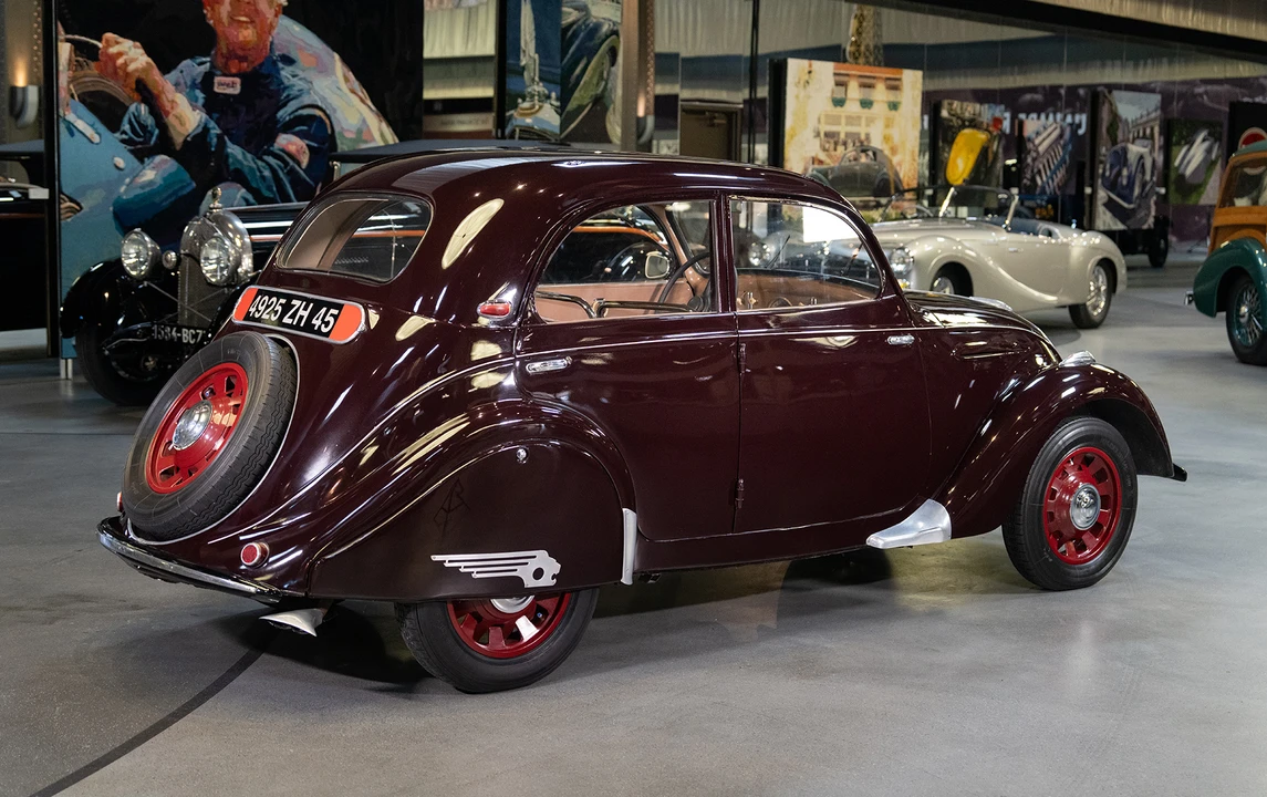 1939 Peugeot - Image 3 of 31