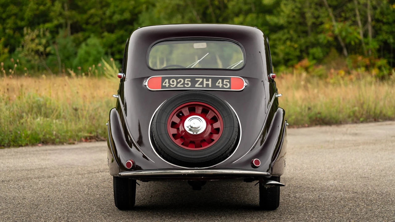 1939 Peugeot 504 - Image 9 of 31