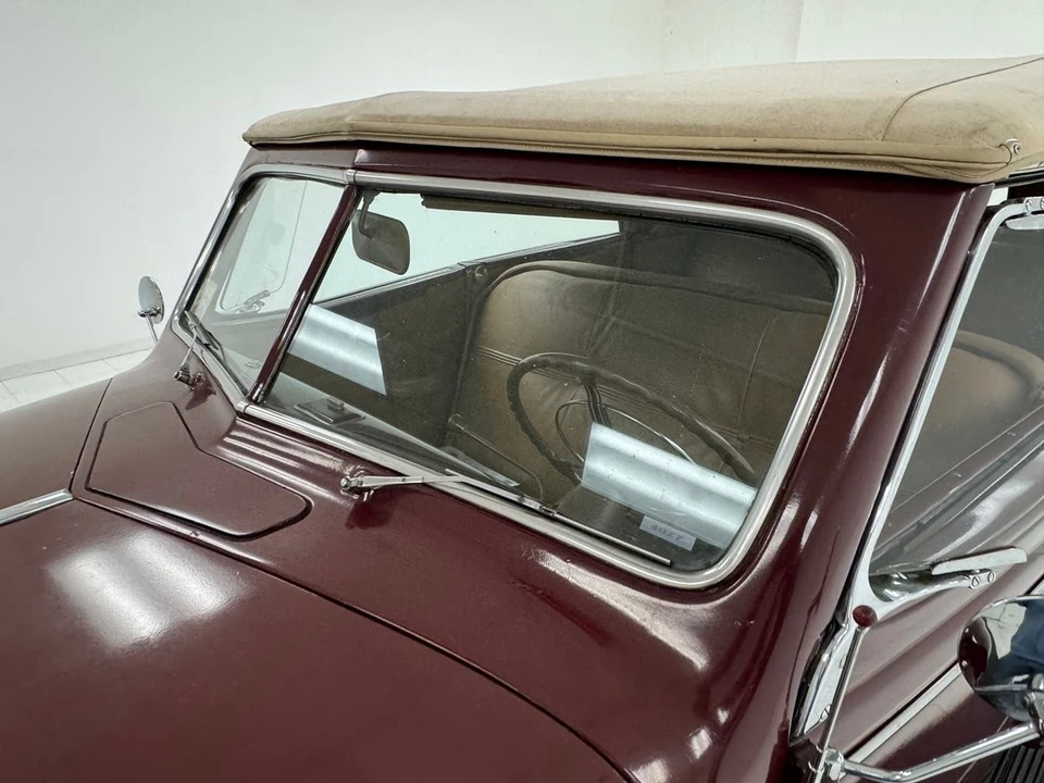 1939 Plymouth Deluxe & Special Deluxe - Image 16 of 31
