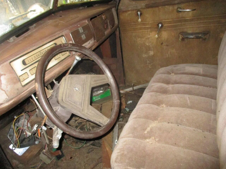 1939 Pontiac - Image 5 of 14