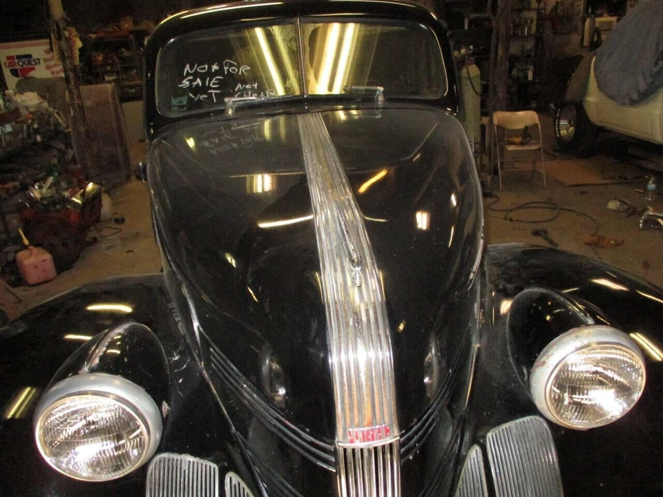 1939 Pontiac - Image 12 of 14