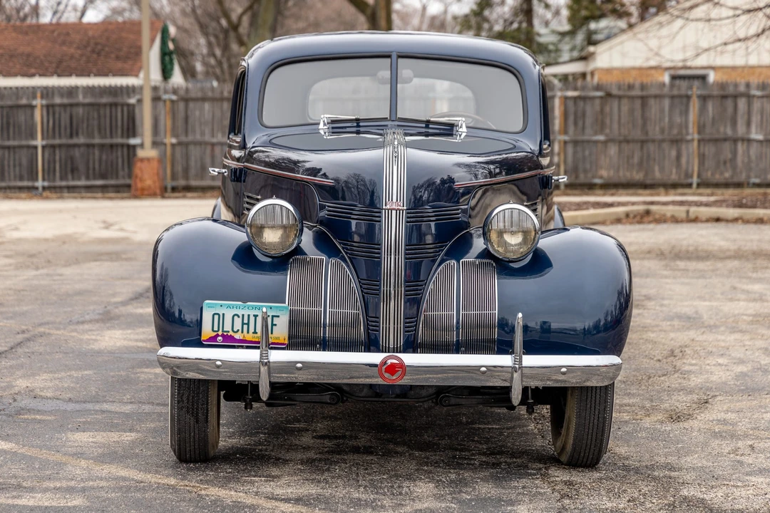 1939 Pontiac - Image 11 of 31