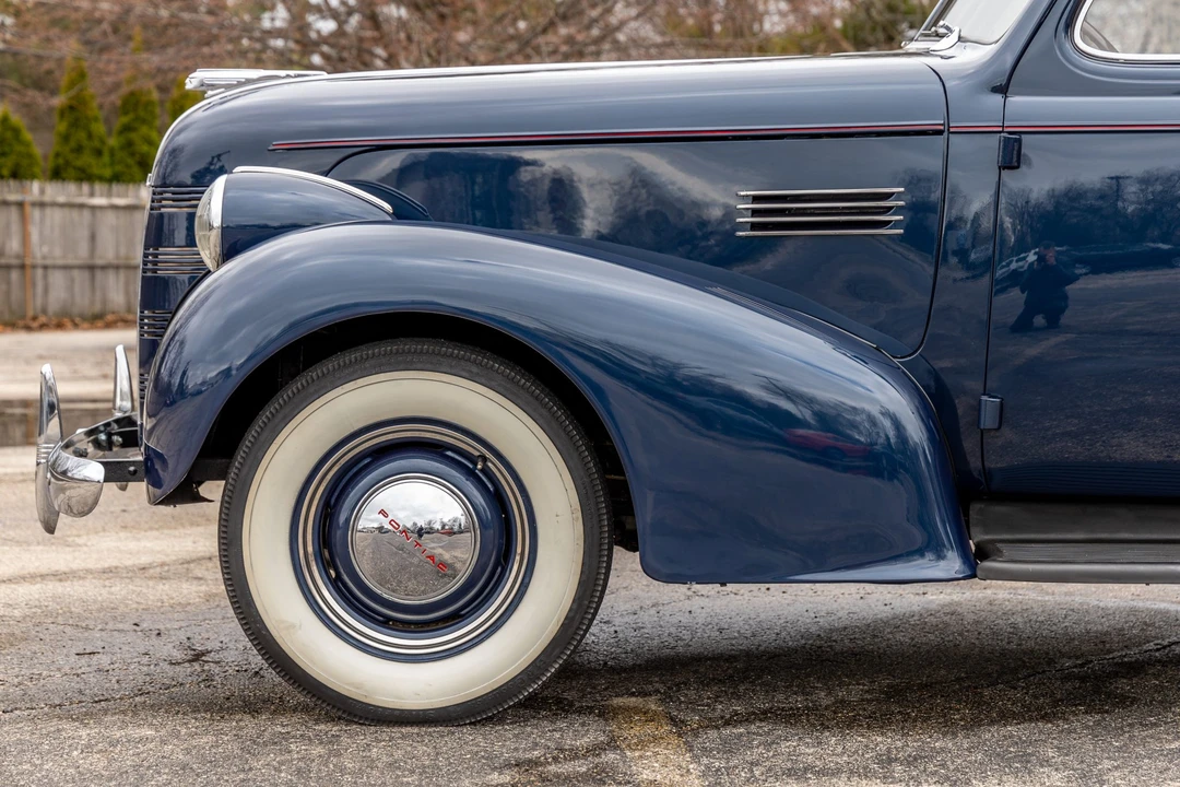 1939 Pontiac - Image 16 of 31