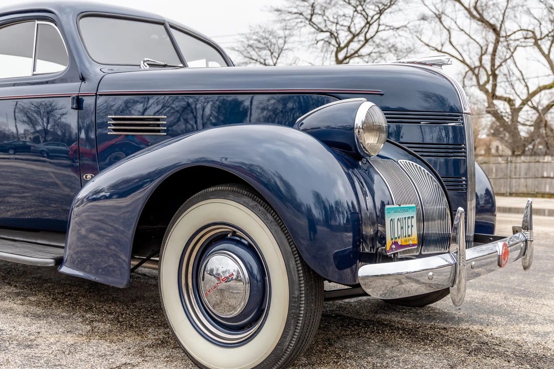 1939 Pontiac - Image 13 of 31