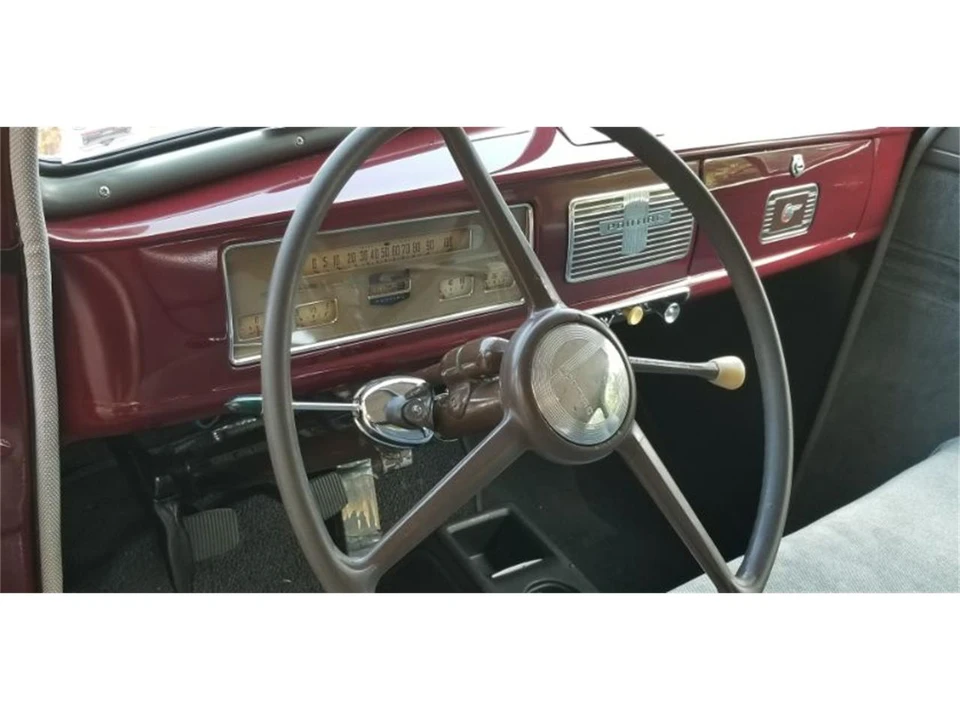 1939 Pontiac - Image 8 of 11