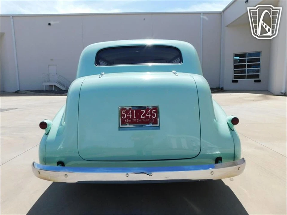 1939 Pontiac - Image 22 of 31