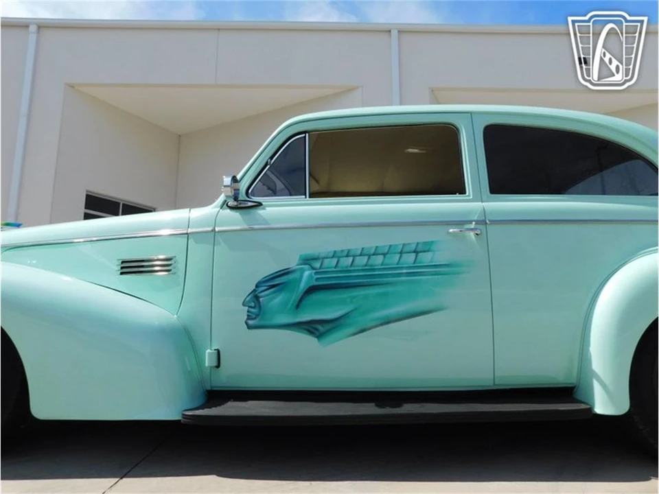 1939 Pontiac - Image 12 of 31