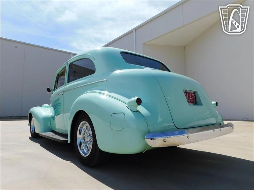 1939 Pontiac - Image 18 of 31