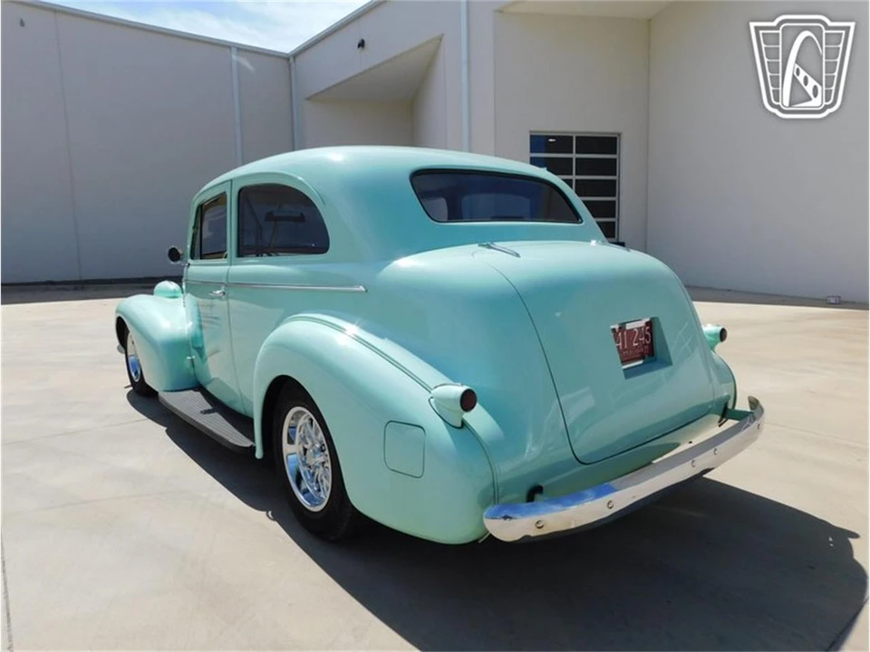 1939 Pontiac - Image 19 of 31