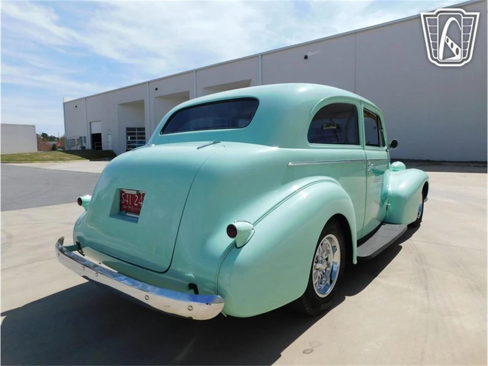 1939 Pontiac - Image 25 of 31