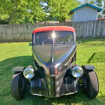 1939 Pontiac Silver Streak Custom