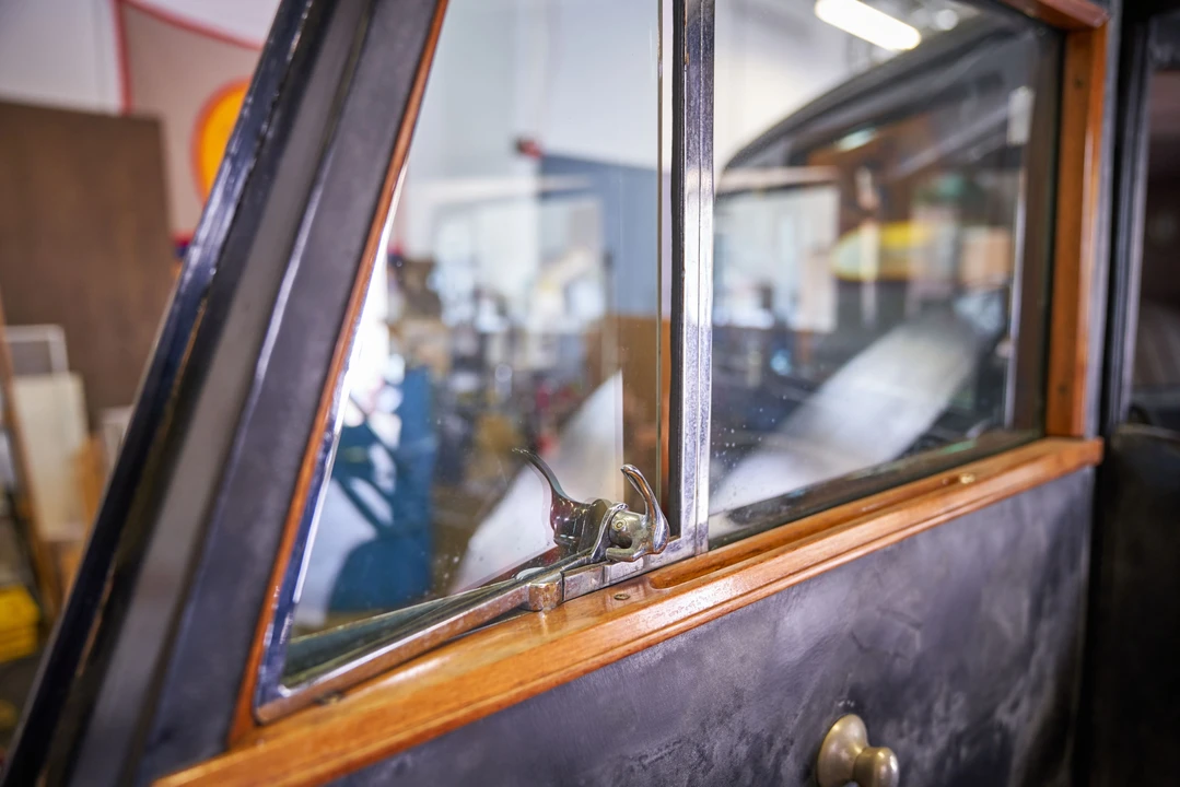 1939 Rolls-Royce Phantom III - Image 11 of 31