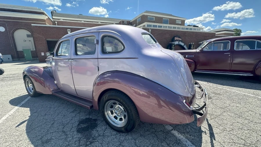 1939 Studebaker Commander - Image 2 of 4