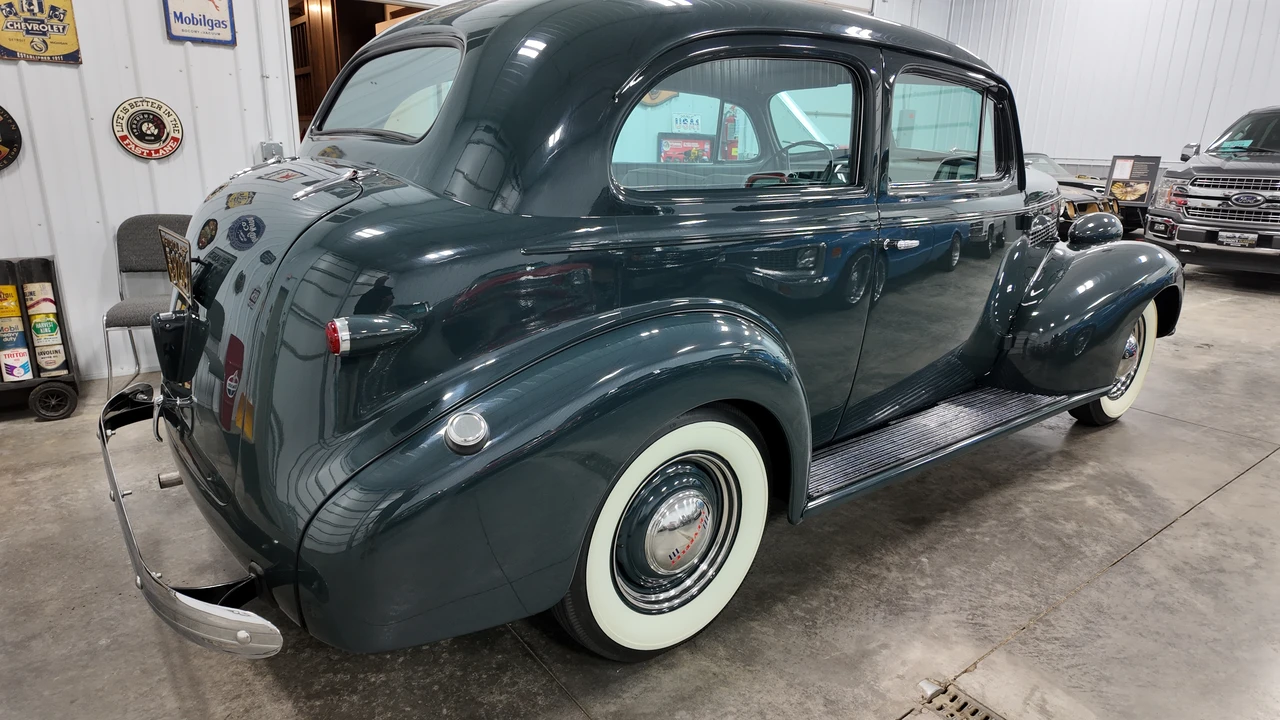 1939 Chevrolet Standard & Master & Master Deluxe & Special Deluxe - Image 6 of 31