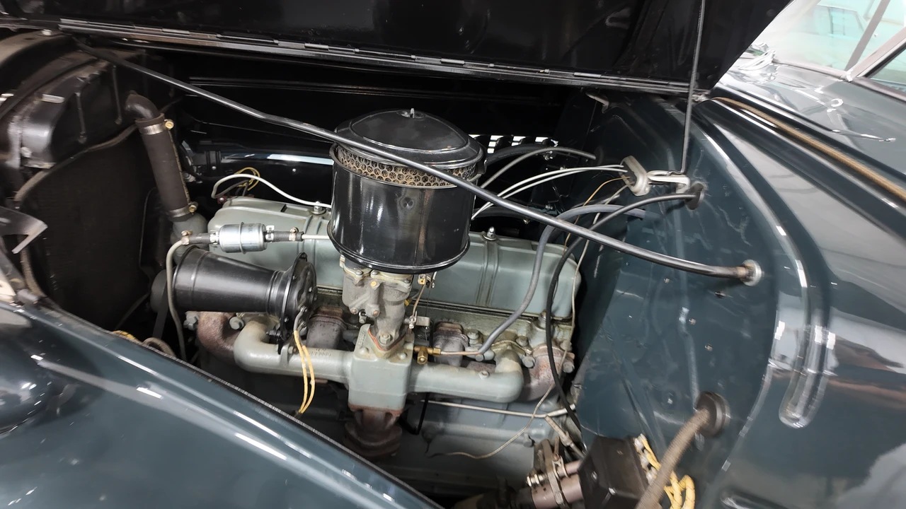 1939 Chevrolet Standard & Master & Master Deluxe & Special Deluxe - Image 2 of 31