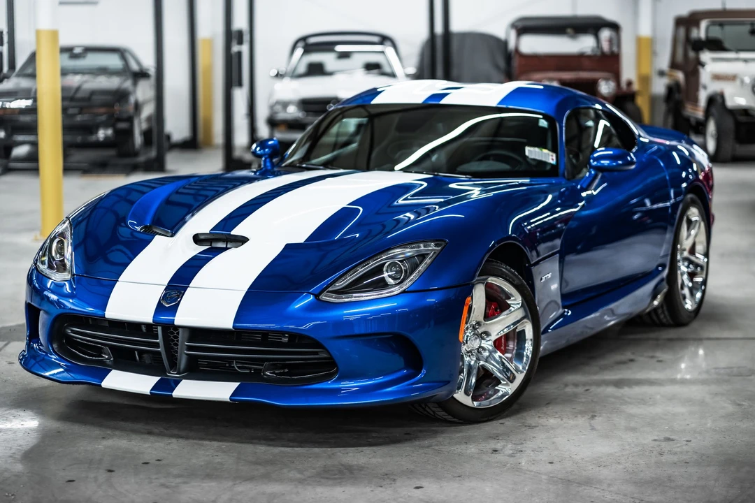 2013 Dodge Viper 5th Gen - Image 2 of 31