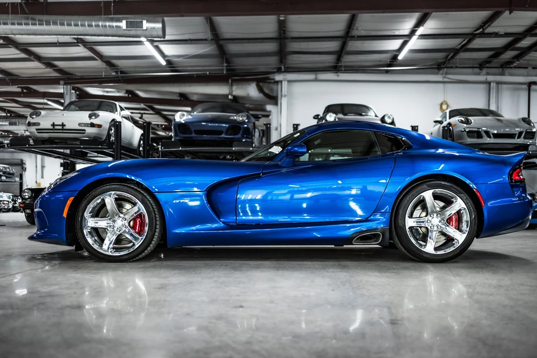 2013 Dodge Viper 5th Gen - Image 7 of 31