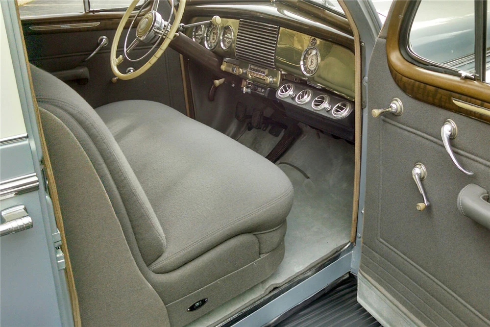 1940 Buick Roadmaster - Image 4 of 5