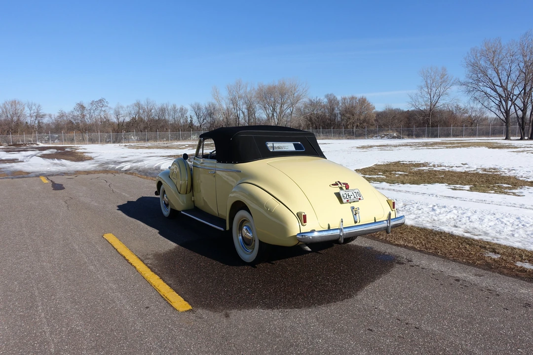1940 Buick Special - Image 9 of 11