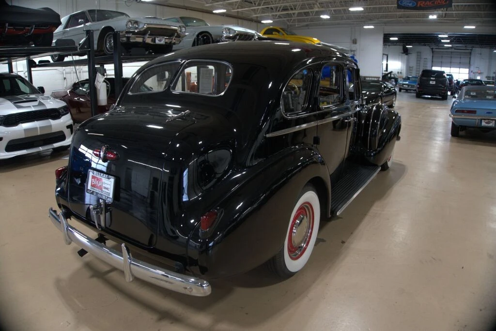 1940 Buick Roadmaster - Image 6 of 12