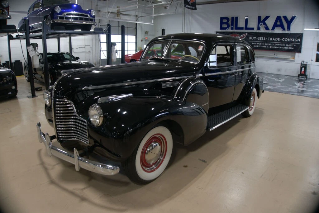 1940 Buick Roadmaster - Image 2 of 12