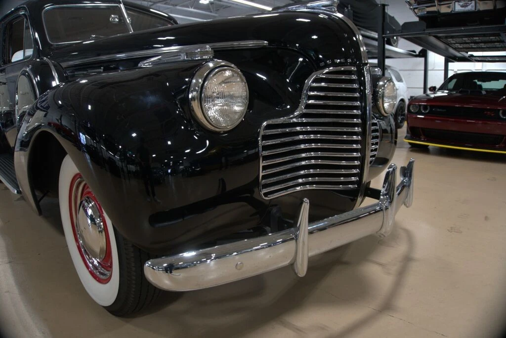 1940 Buick Roadmaster - Image 10 of 12