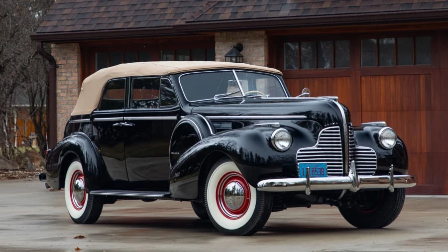 1940 Buick Roadmaster - Image 21 of 21
