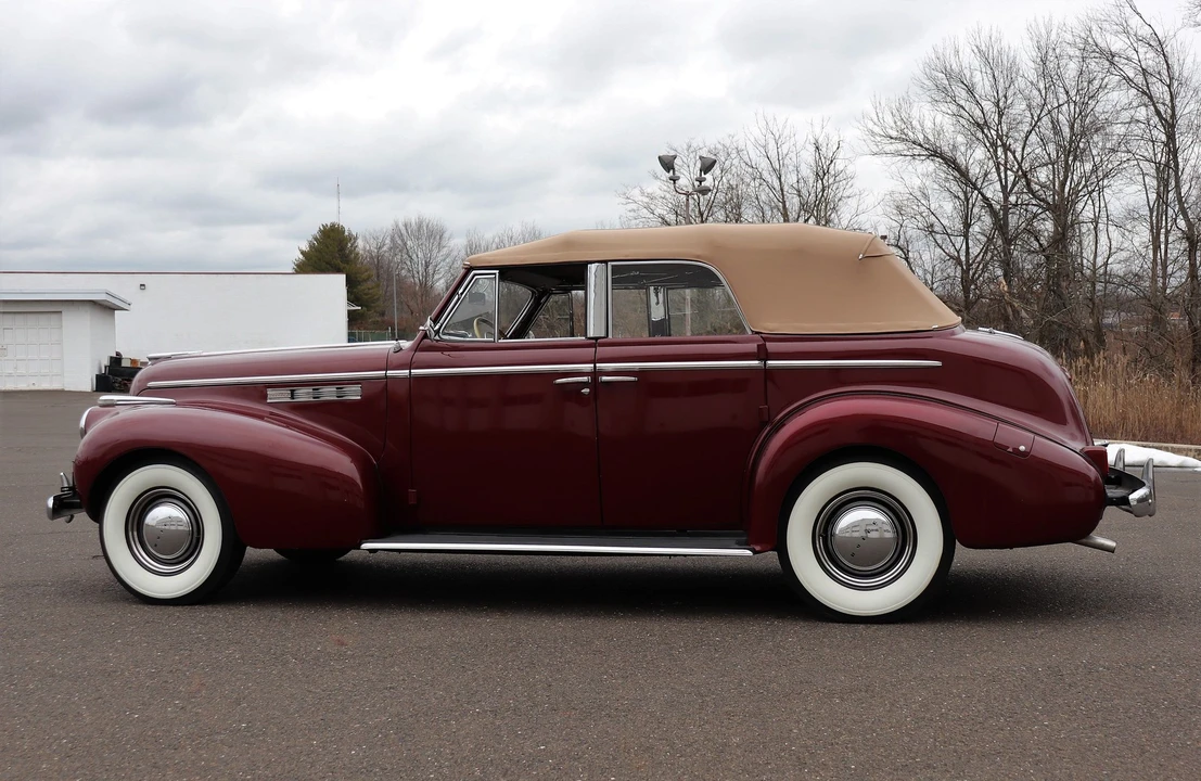 1940 Buick Century - Image 14 of 31