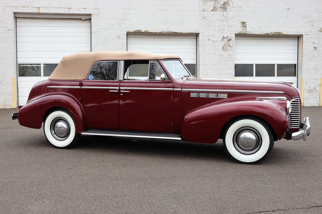 1940 Buick Century - Image 10 of 31