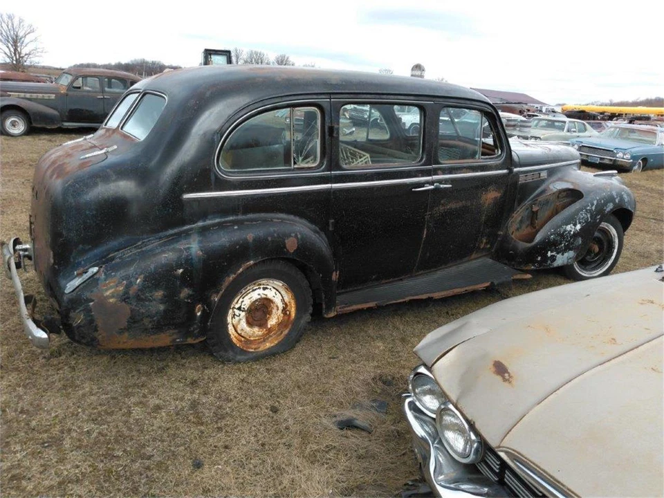 1940 Buick - Image 4 of 21