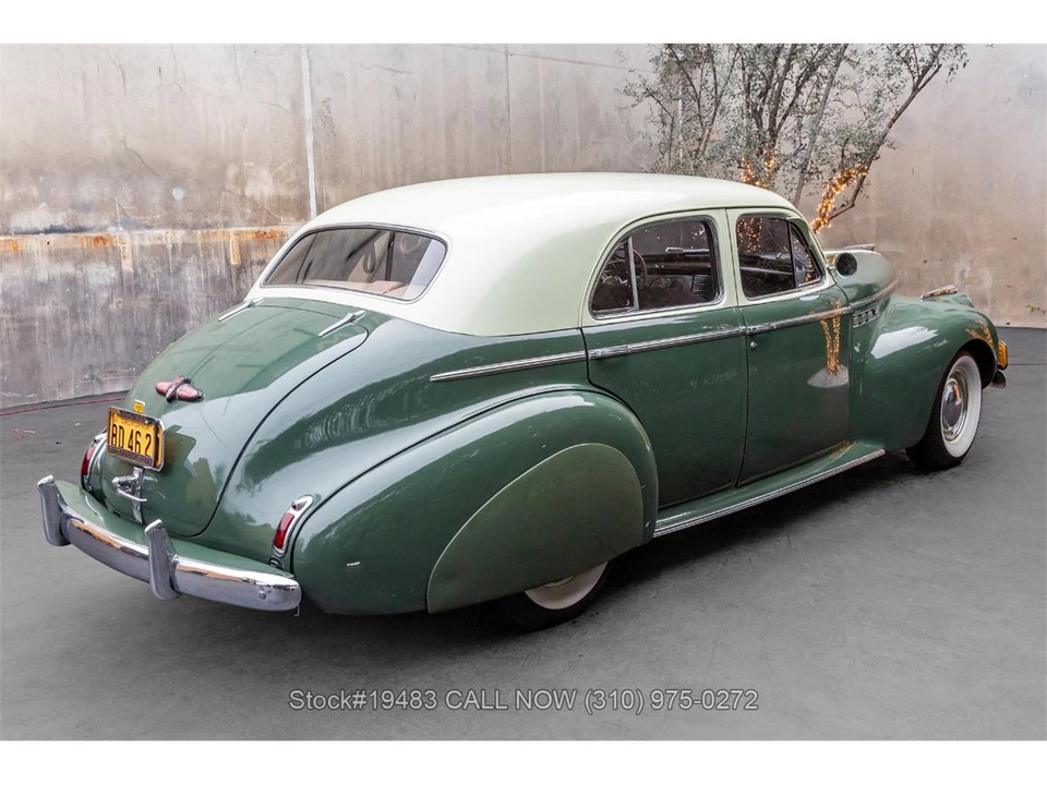 1940 Buick Roadmaster - Image 4 of 31