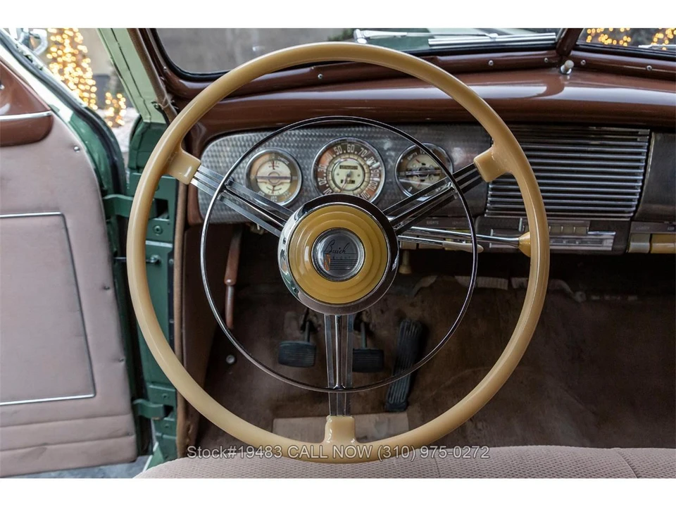 1940 Buick Roadmaster - Image 14 of 31