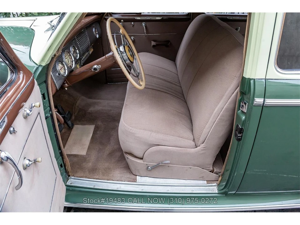 1940 Buick Roadmaster - Image 12 of 31