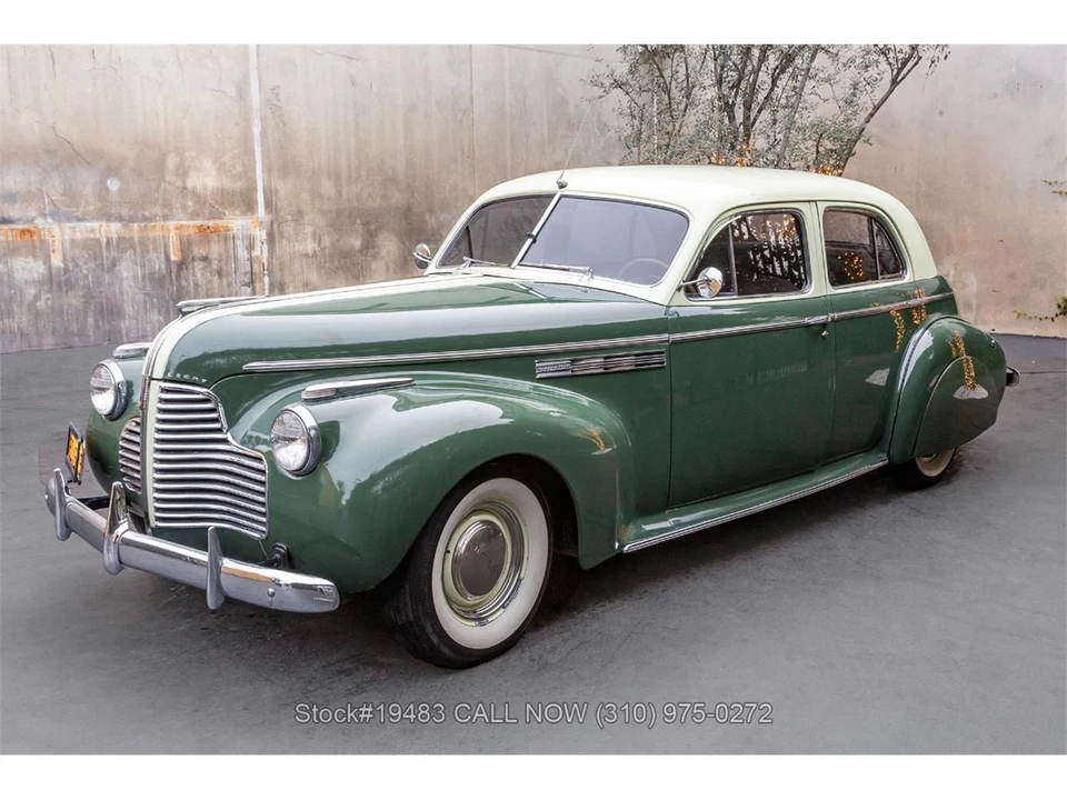 1940 Buick Roadmaster - Image 7 of 31