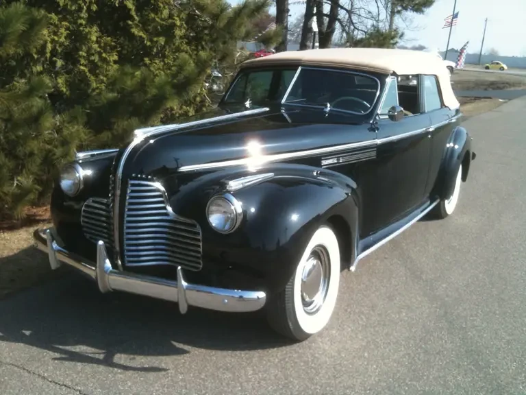 1940 Buick Roadmaster - Image 2 of 2