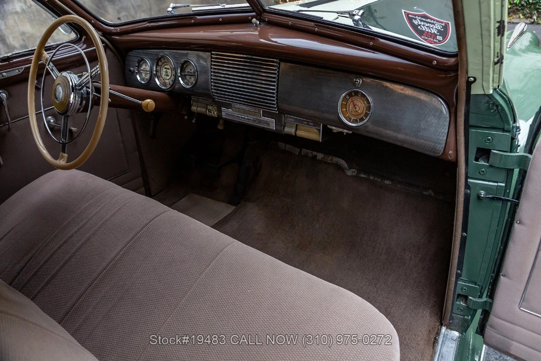 1940 Buick Roadmaster - Image 23 of 31