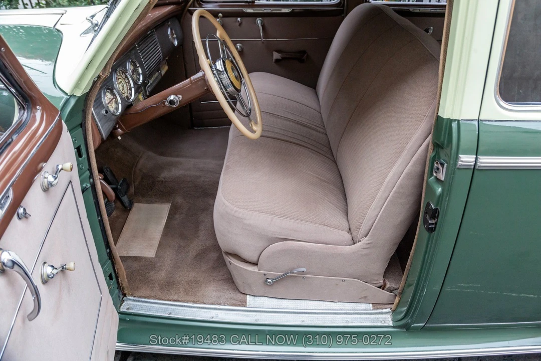 1940 Buick Roadmaster - Image 14 of 31