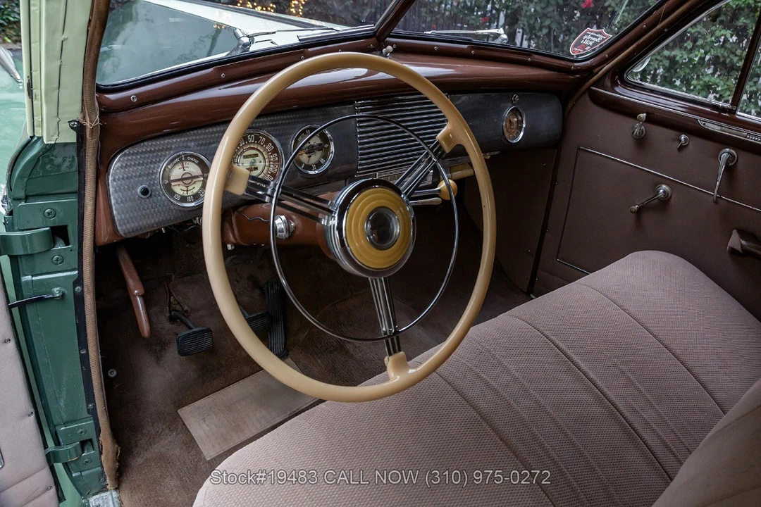 1940 Buick Roadmaster - Image 15 of 31
