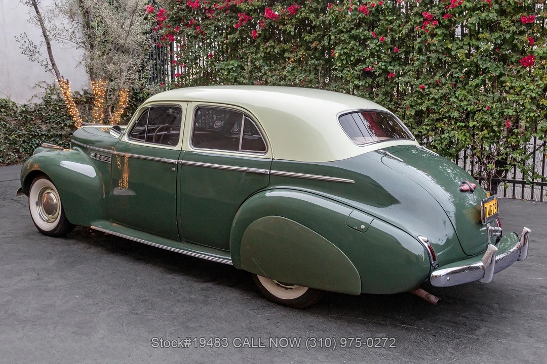 1940 Buick Roadmaster - Image 8 of 31
