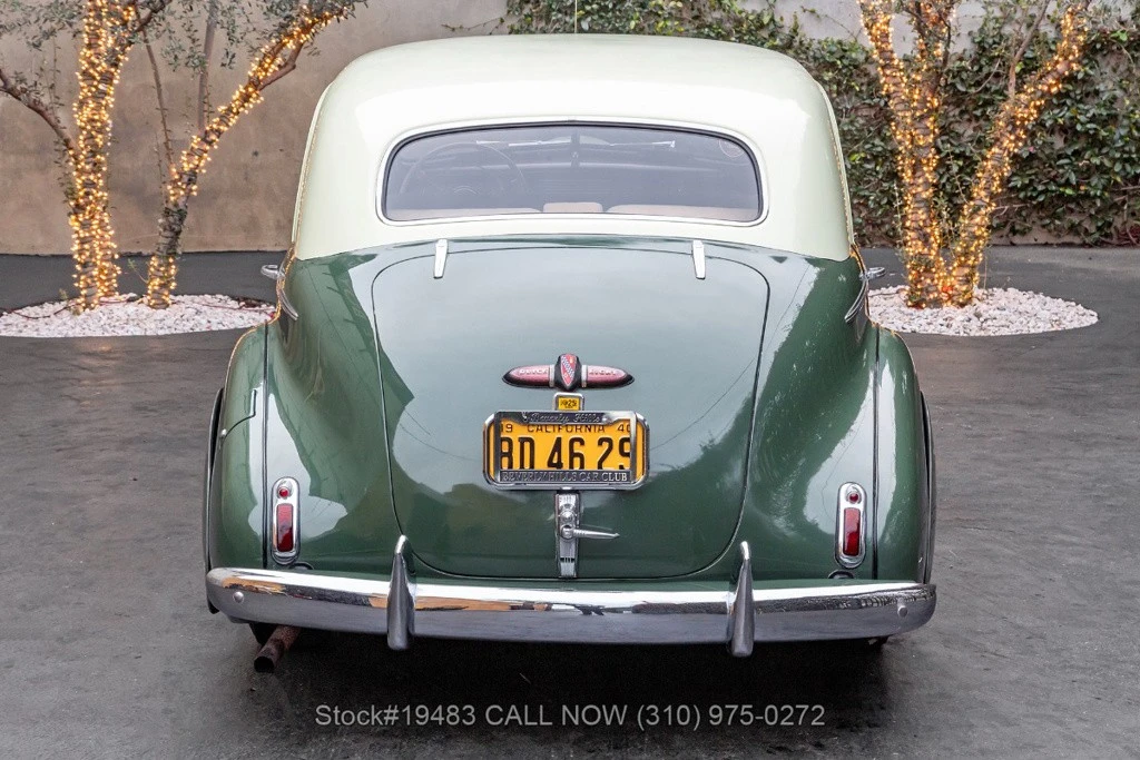 1940 Buick Roadmaster - Image 6 of 12