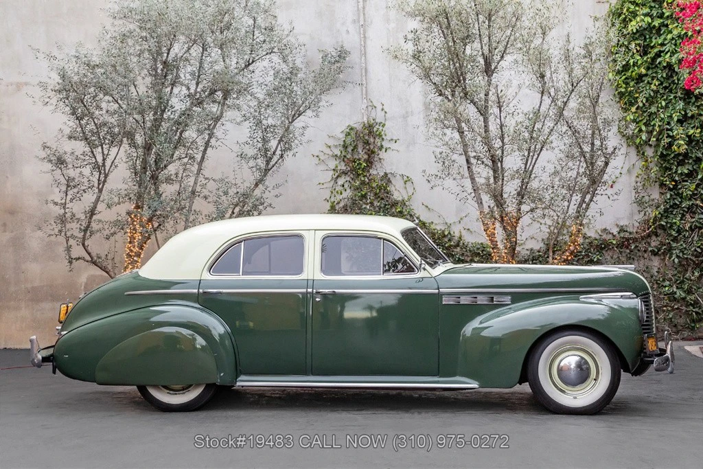 1940 Buick Roadmaster - Image 4 of 12
