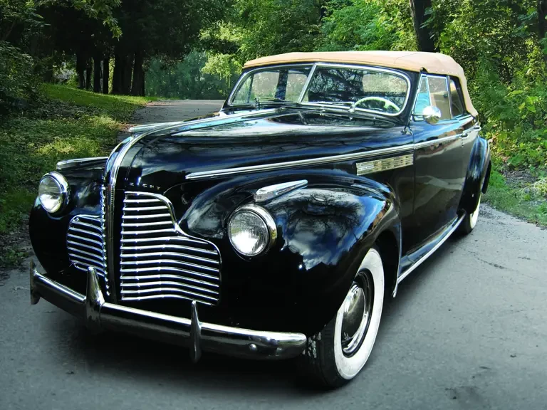 1940 Buick Roadmaster - Image 2 of 2