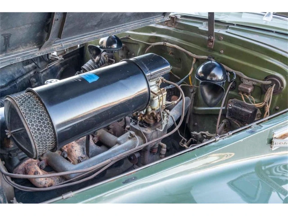 1940 Buick Roadmaster - Image 3 of 10