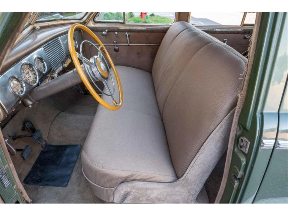 1940 Buick Roadmaster - Image 8 of 10