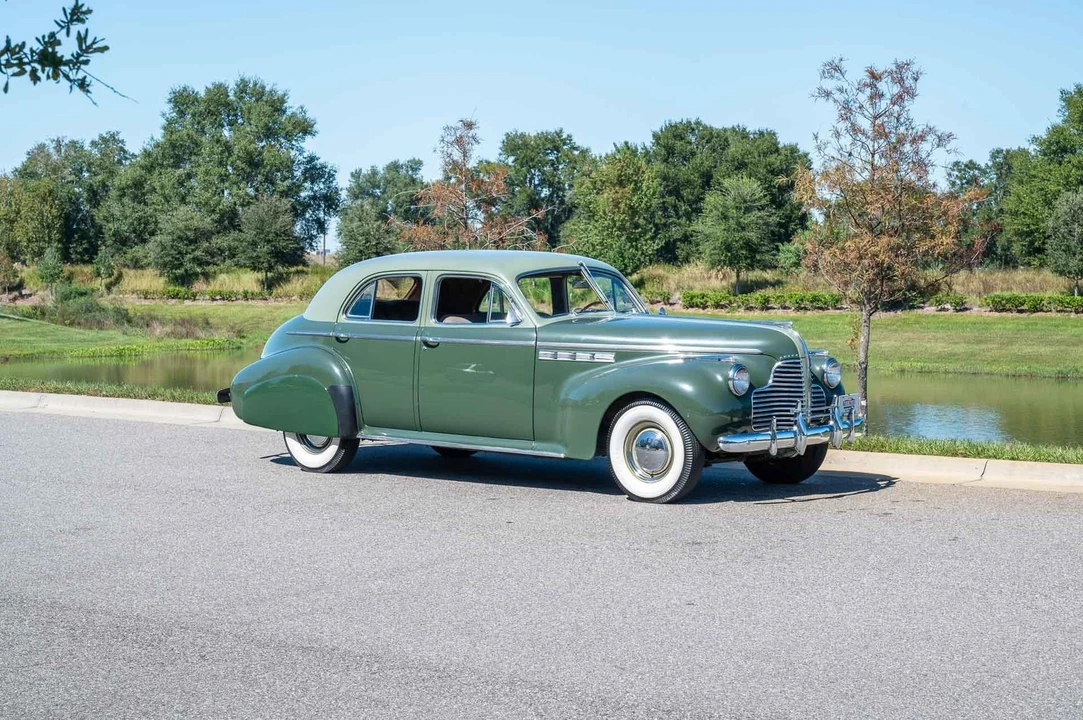 1940 Buick Roadmaster - Image 9 of 21