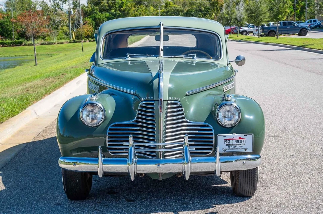 1940 Buick Roadmaster - Image 10 of 21