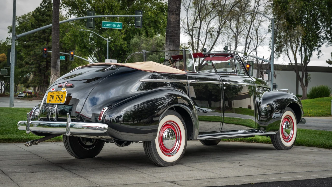 1940 Buick Super - Image 11 of 31