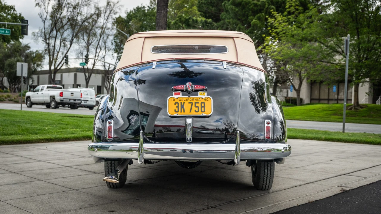 1940 Buick Super - Image 31 of 31
