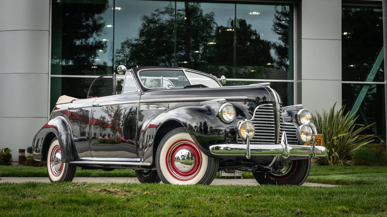 1940 Buick Super - Image 7 of 31