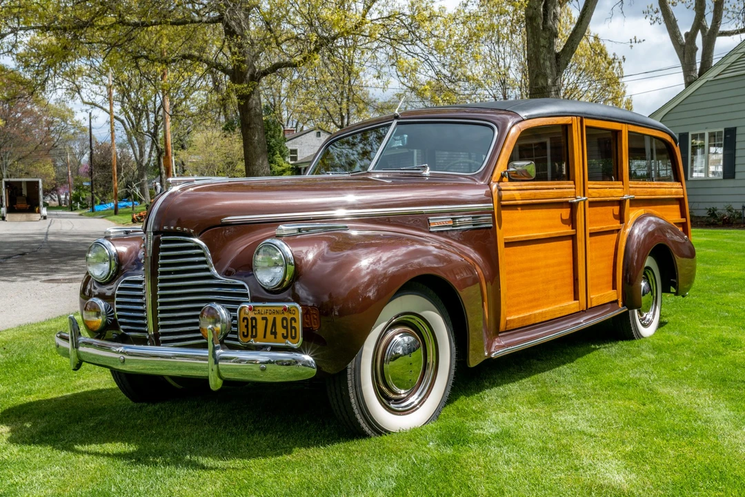 1940 Buick Super - Image 2 of 31